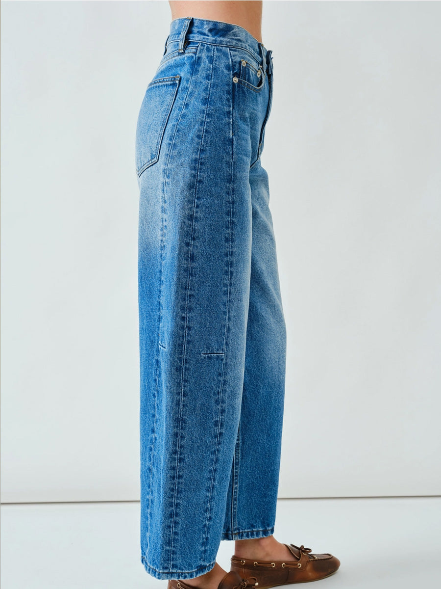 CLASSIC BARREL JEAN - MEDIUM WASH PANT -