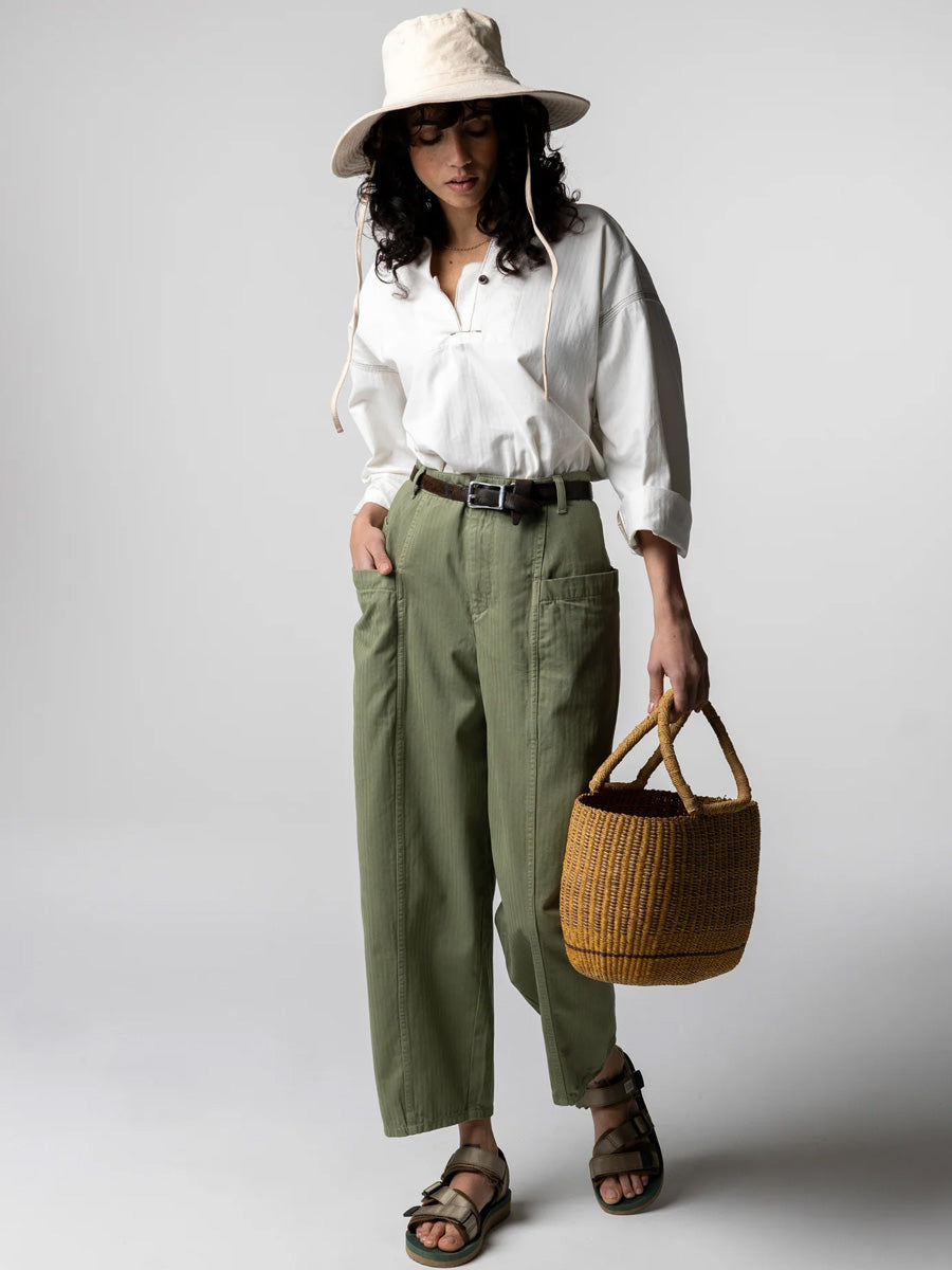 FINISTERRE CROFT BARREL TROUSER - BAYLEAF PANT -