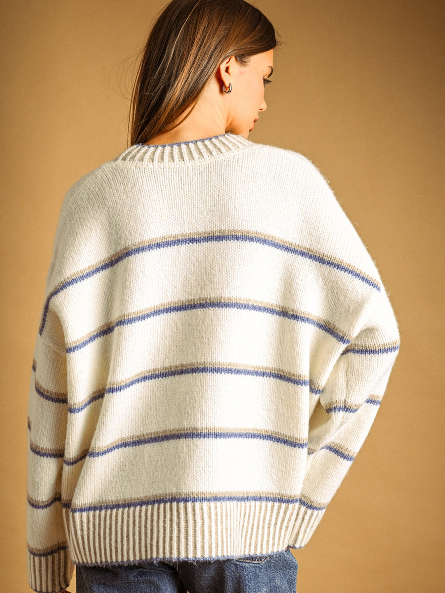ROUND NECK LONG SLEEVE SWEATER - CREAM / BLUE