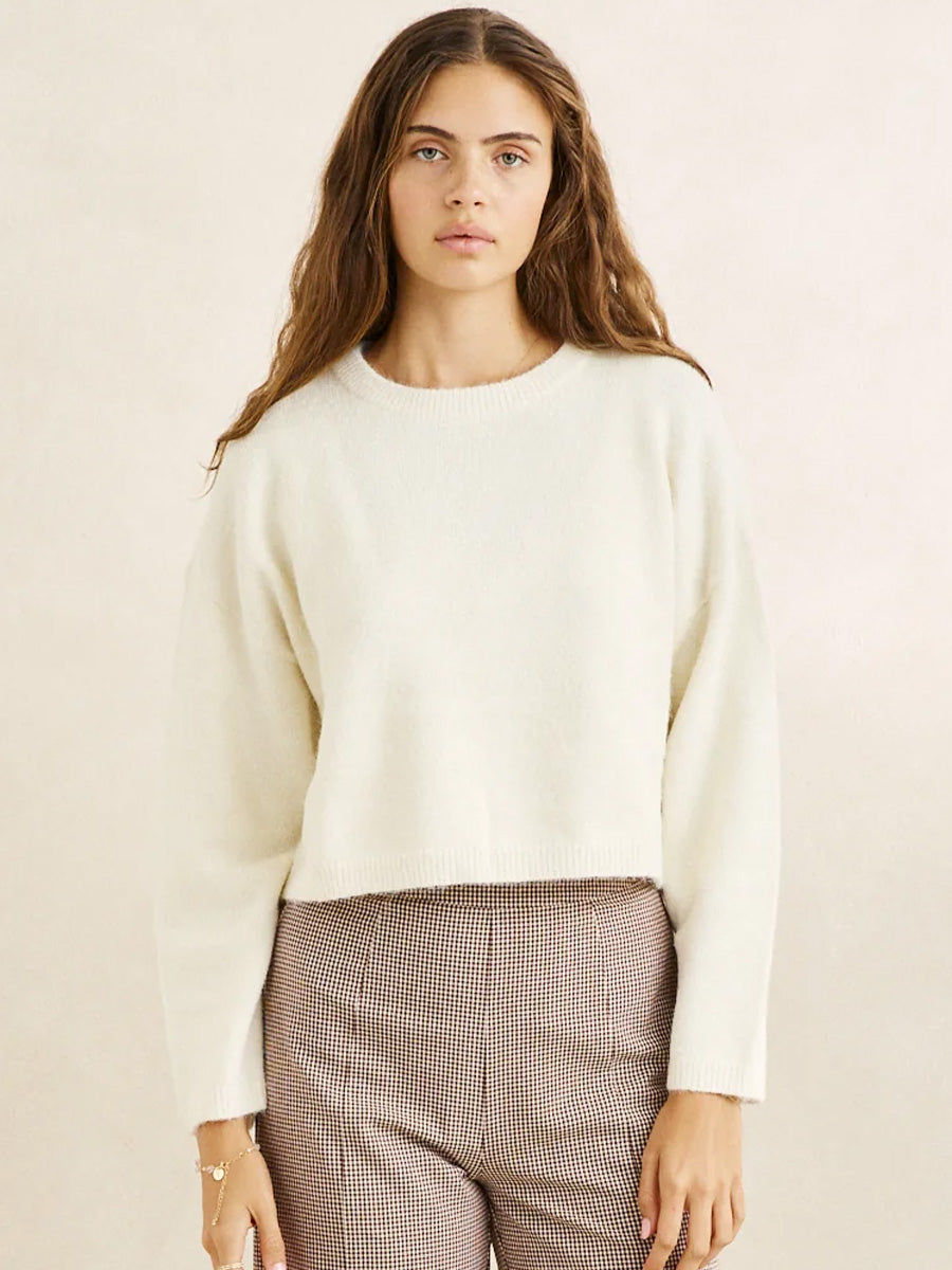 RHYTHM ESTELLE FLUFFY CREW NECK KNIT - CREAM