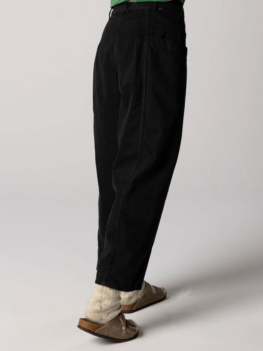 FINISTERRE CROFT BARREL TROUSER - BLACK PANT -