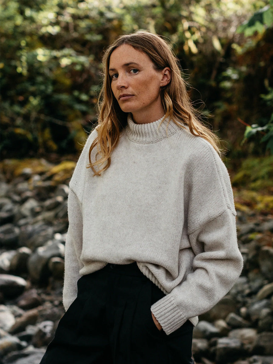 FINISTERRE EYRE CREW NECK JUMPER - OATMEAL SWEATER -