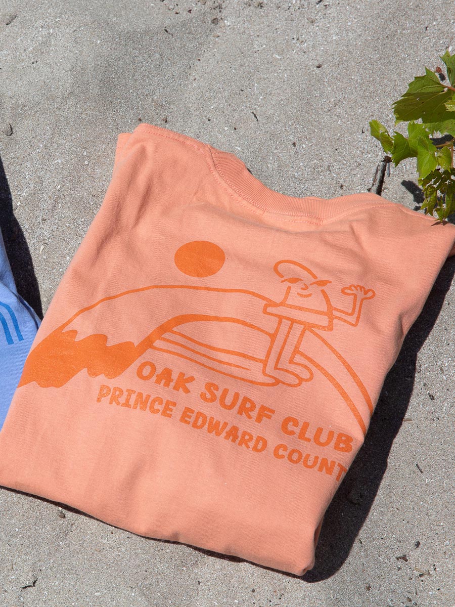 OAK SURF CLUB FINNY TEE - SALMON