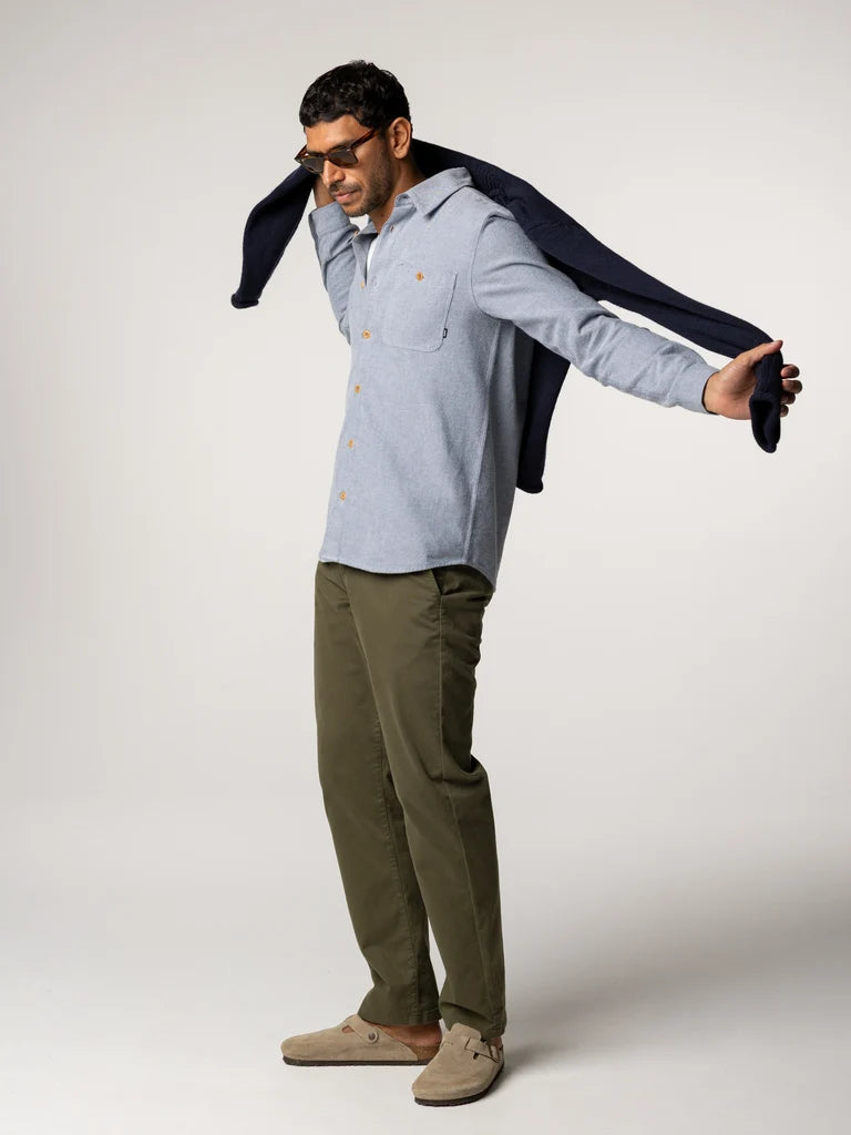 FINISTERRE GYLLY SHIRT - INDIGO DOBBY SHIRTS FINISTERRE