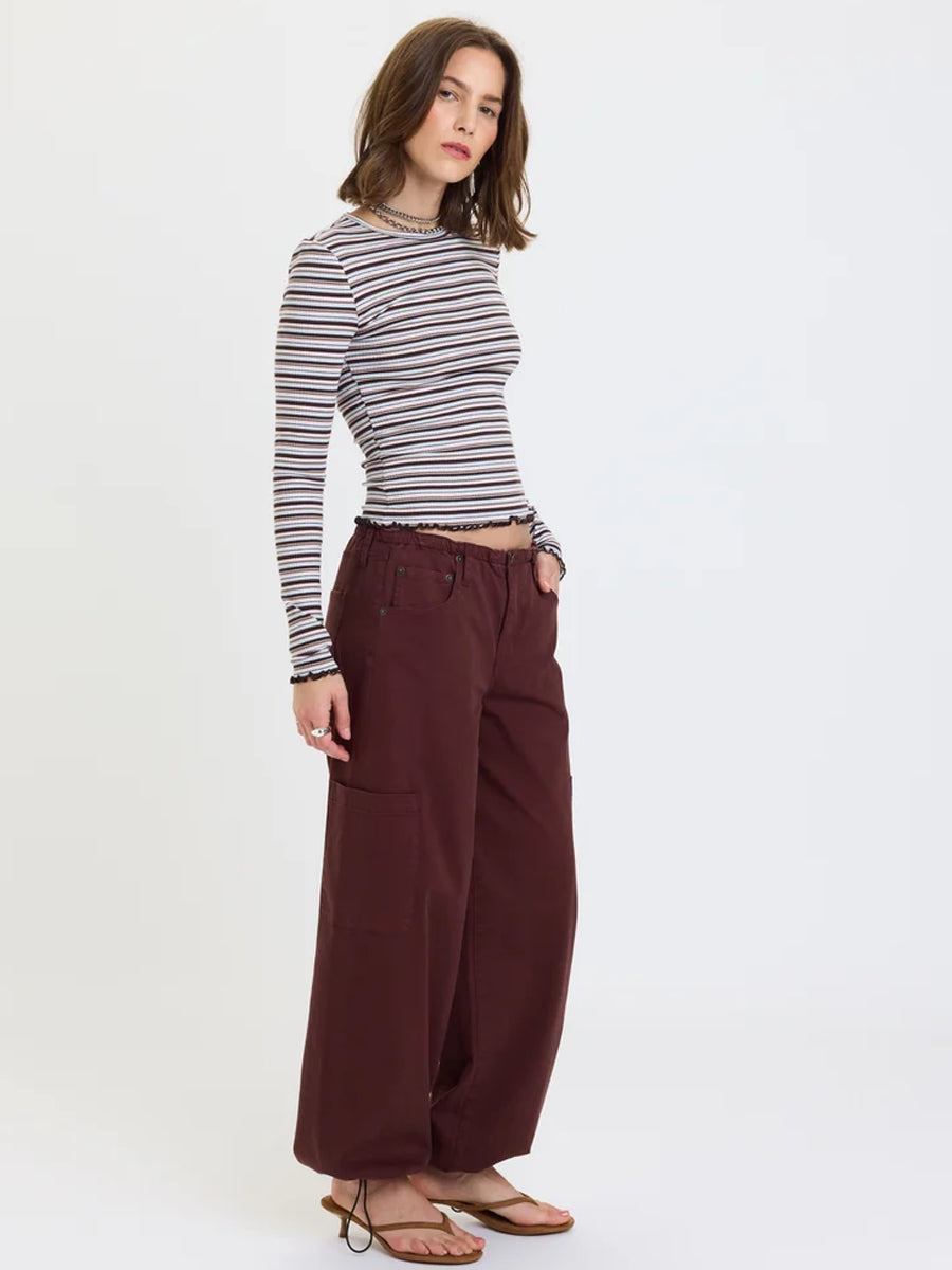 DAZE DENIM MIRAGE MID RISE CARGO HAREM PANT - CHERRY COLA | OAK CLOTHING CO.