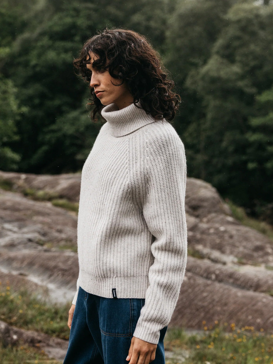 FINISTERRE MORA ROLL NECK SWEATER - ECRU SWEATER -