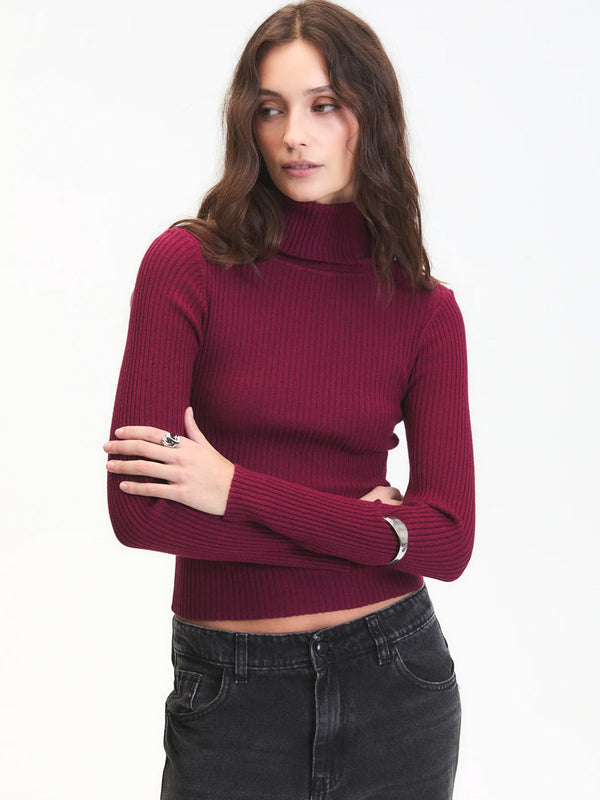 MYLO TURTLENECK SWEATER - WINE SHIRT -