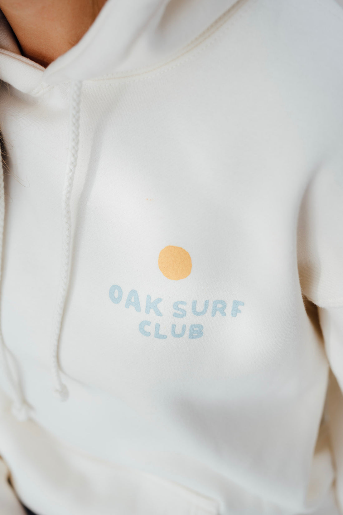 OAK SURF CLUB NOSERIDER CROPPED HOOD - BONE